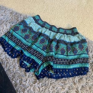 patterned dress shorts